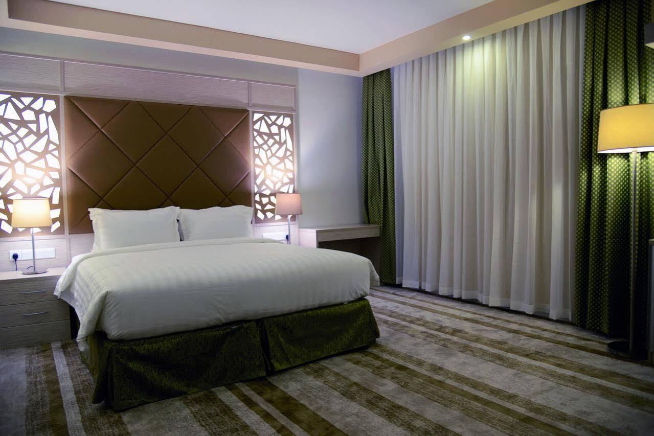 Le Bosphorus Al Madinah Hotel Medina Exterior photo