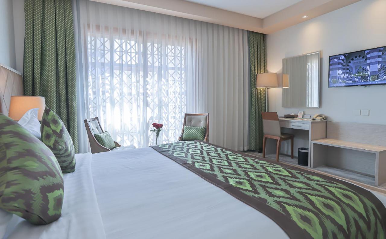 Le Bosphorus Al Madinah Hotel Medina Exterior photo